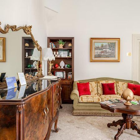 Suite La Terrazza Di Don Peppino Остуни Экстерьер фото