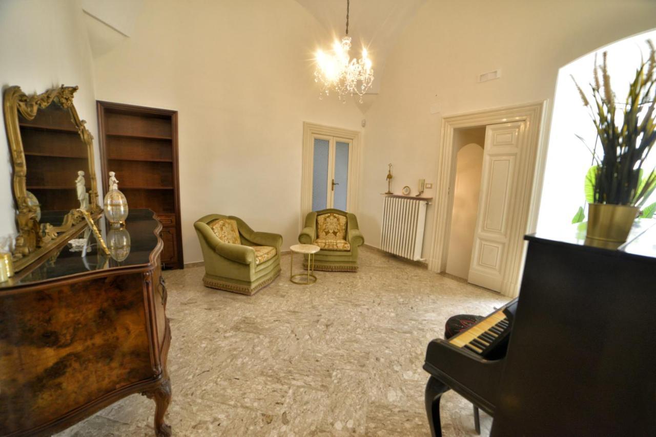 Suite La Terrazza Di Don Peppino Остуни Экстерьер фото