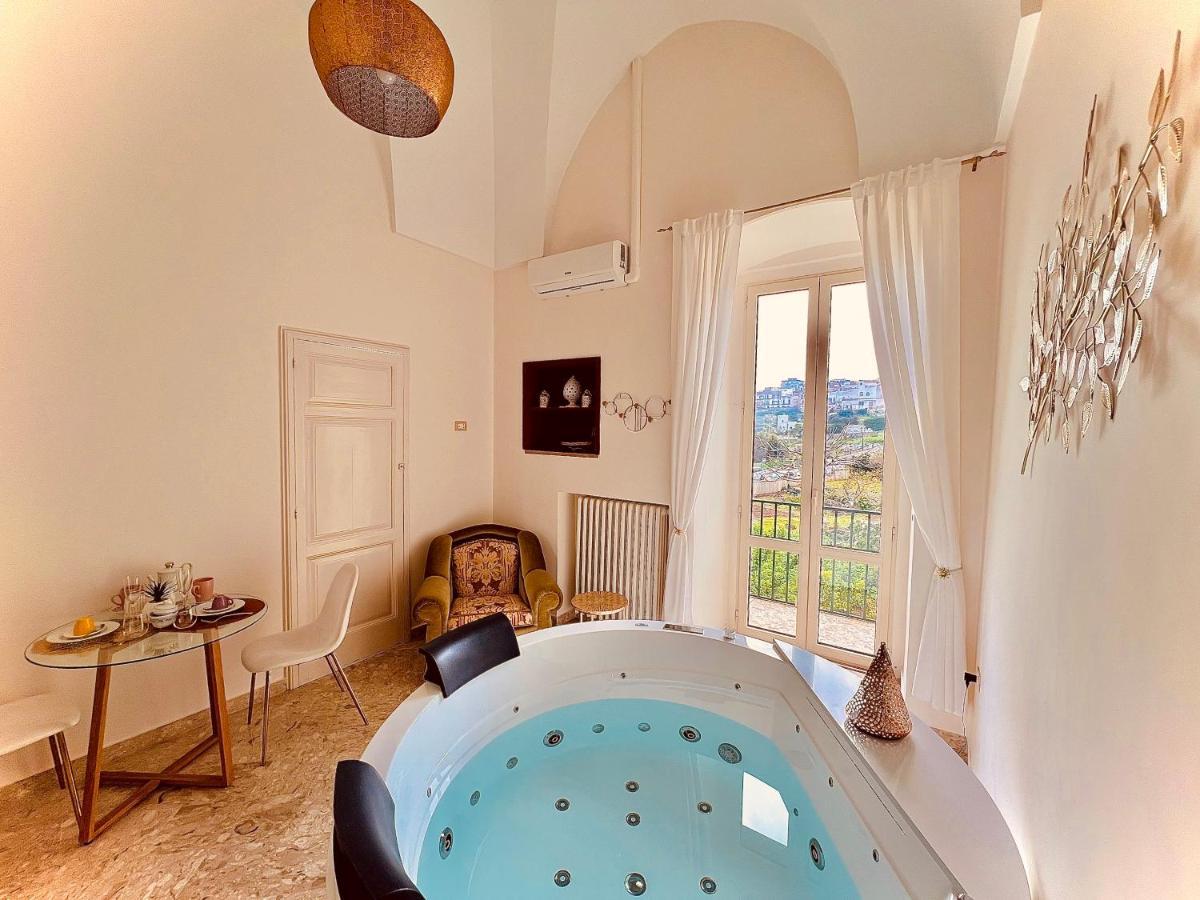 Suite La Terrazza Di Don Peppino Остуни Экстерьер фото